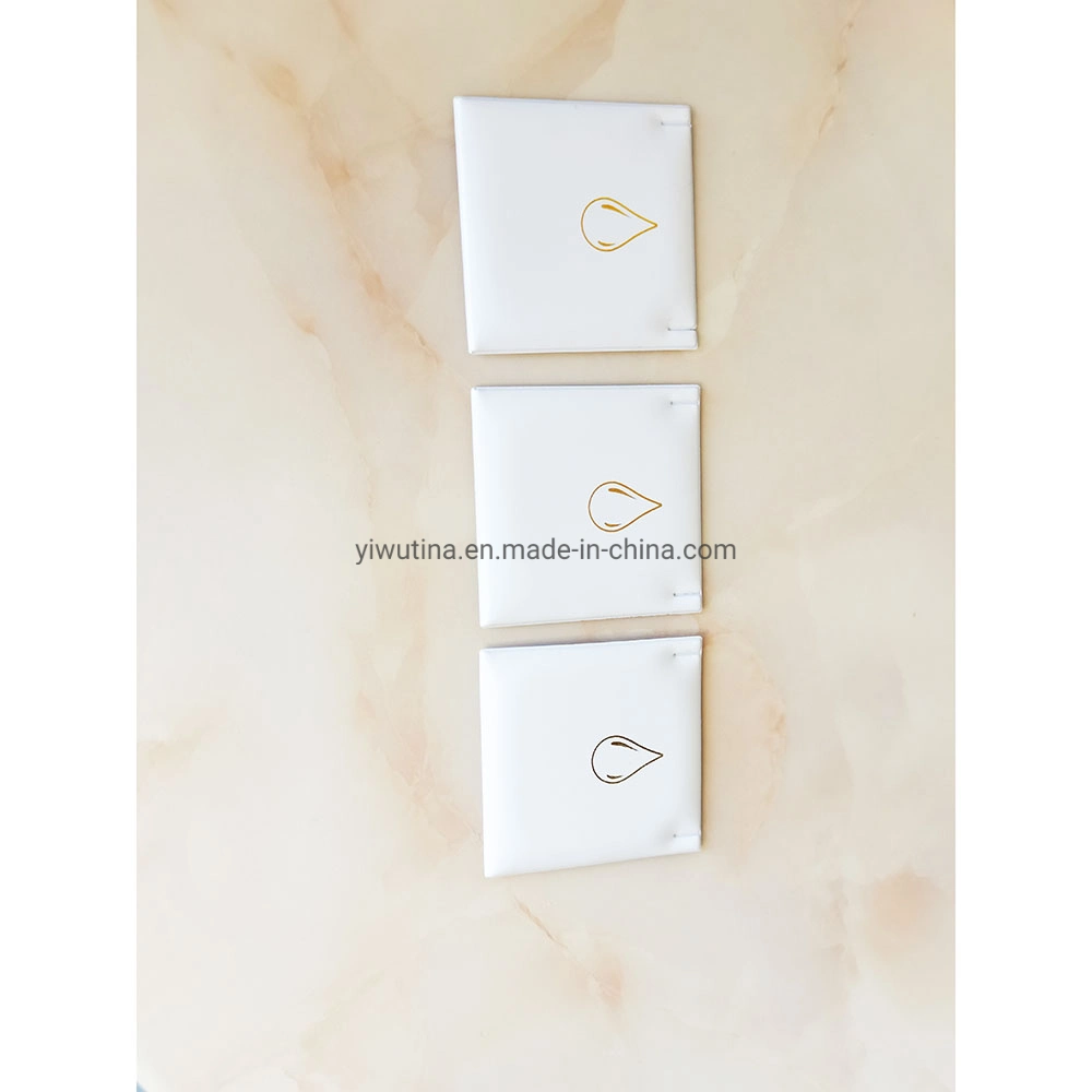 Pulseira branca exibir Puff Pad Colar suporte de plástico de PVC com porta-jóias de ouro de impressão