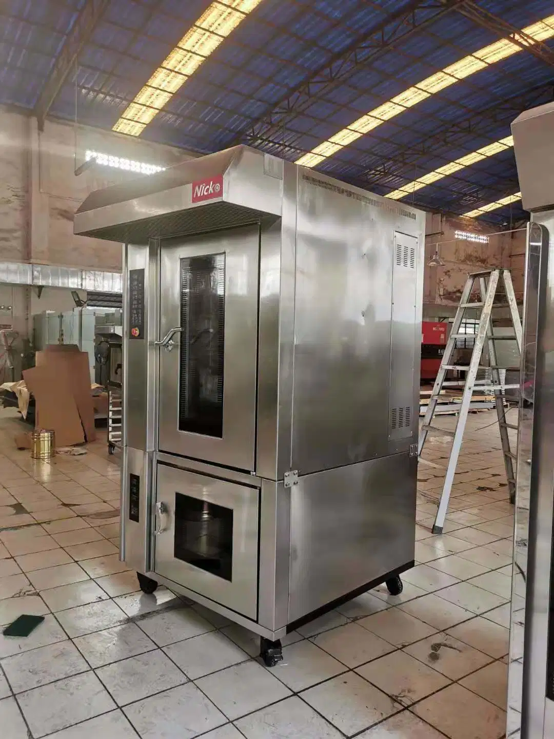 Factory Price 64 Trays Diesel Oil Rotary Oven for Bread Bakery