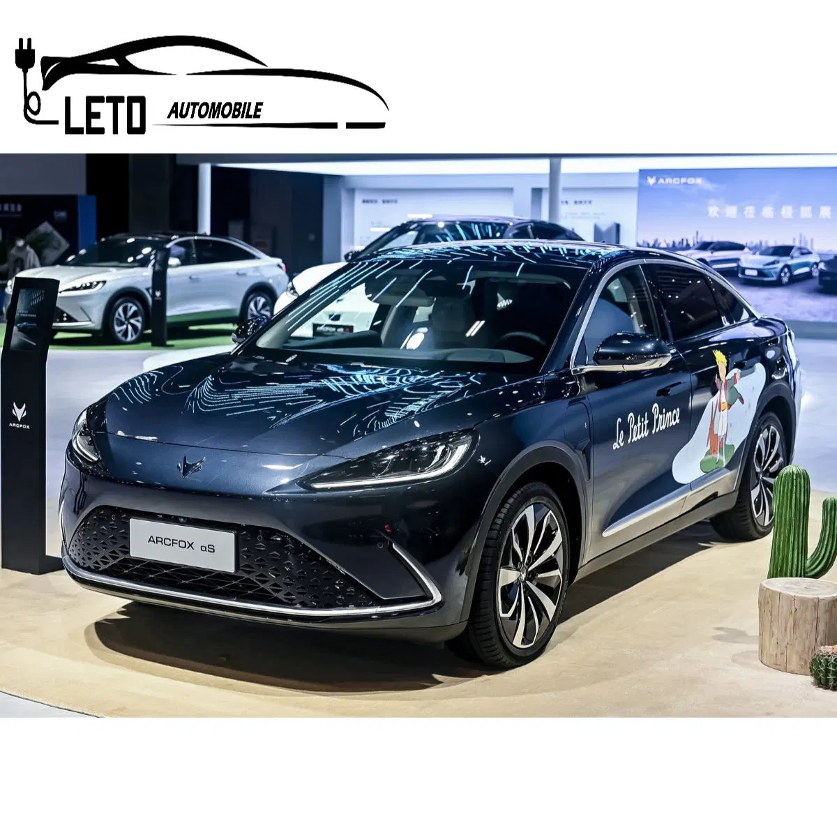 Flagship Electric Sedan EV Auto Alpha S New Electric Automobile Range 603km/ 708km Nedc