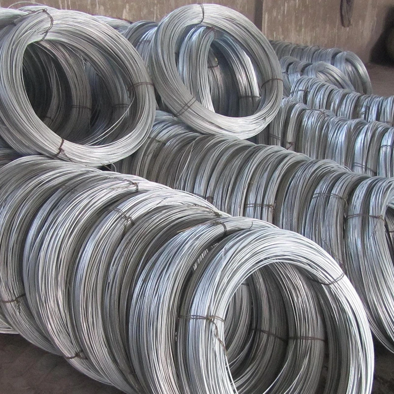 Low Carbon Steel Wire Hot Dipped 5.5mm Spring Wire SAE1008b SAE1006 S45c 10# 1010 Q235 Q195 77b 82b Swrm Stkm11A Galvanized Metal Nail Wire Bar Rod in Coils