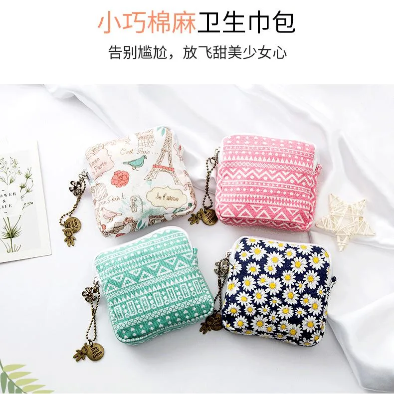 Sanitary Towel Aunt Towel Storage Bag Large Capacity Girl Heart-Like Portable M Towel Cute Monthly Bag