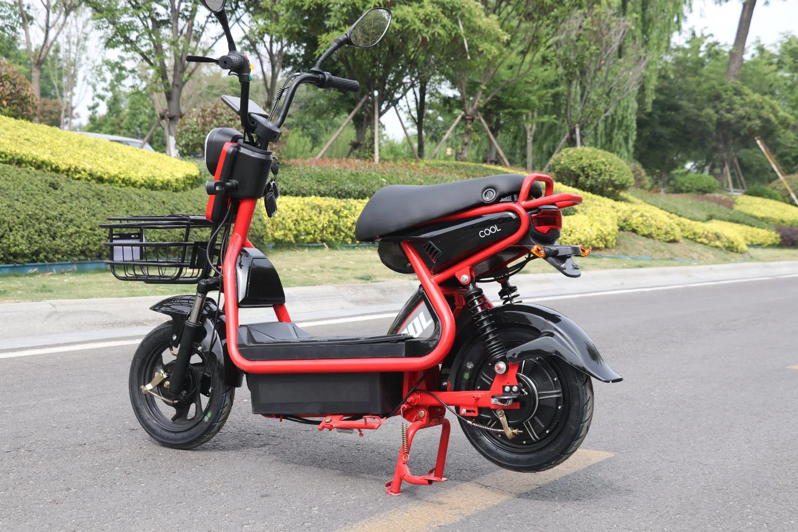 Lowest Price Chinese Factory Made New Design Popular Hot Sale 500W Electric Motorcycle