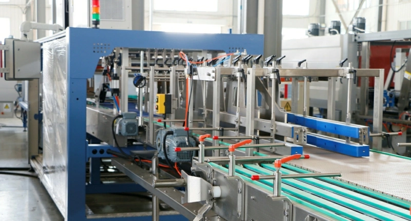 Beijing YCTD Full-Automatic Shrinking Wrapper for Plastic Bottle