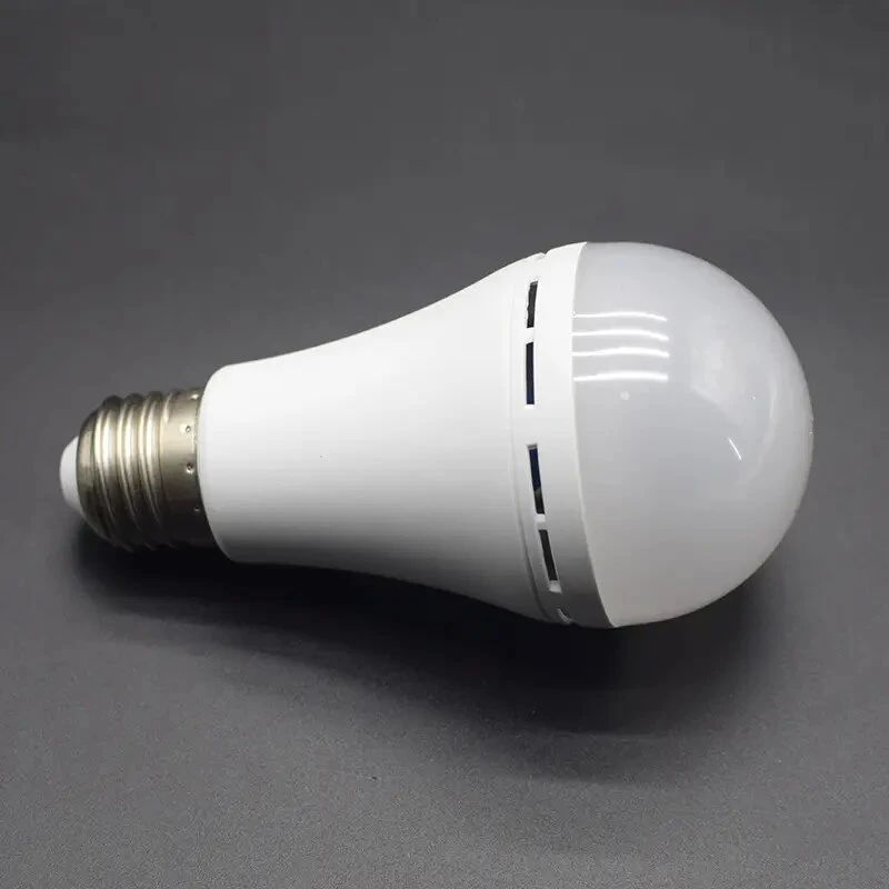 China Manufacturer A60 9W Lamp Lifetime 15000h LED Emergency Bulb LED Battery Lights