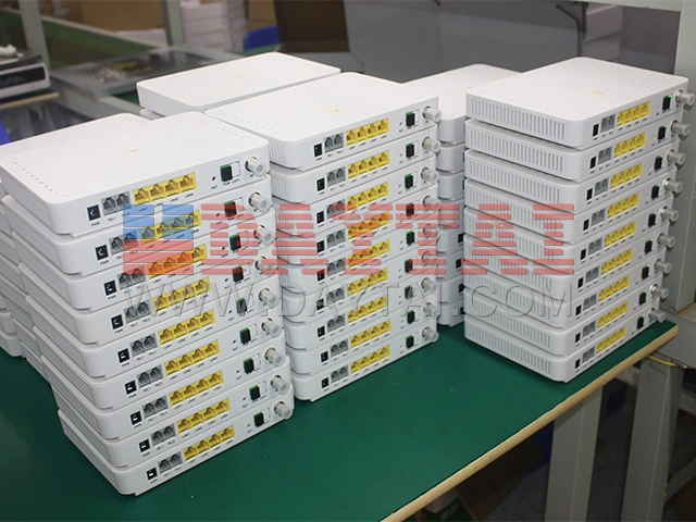 FTTH/Ftto 1GE + 3fe Gpon ONU Ont con CATV+Sf ++ RF WiFi