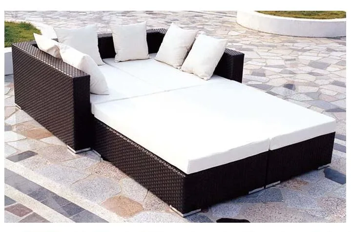 Rattan Sofas Outdoor Sun Bed Lounge Gartenmöbel Patio Sofas Sets mit Kissen