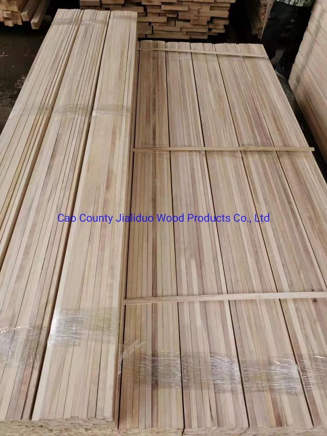 100% Kiln Dried Paulownia Solid Wooden Triangle Shapes