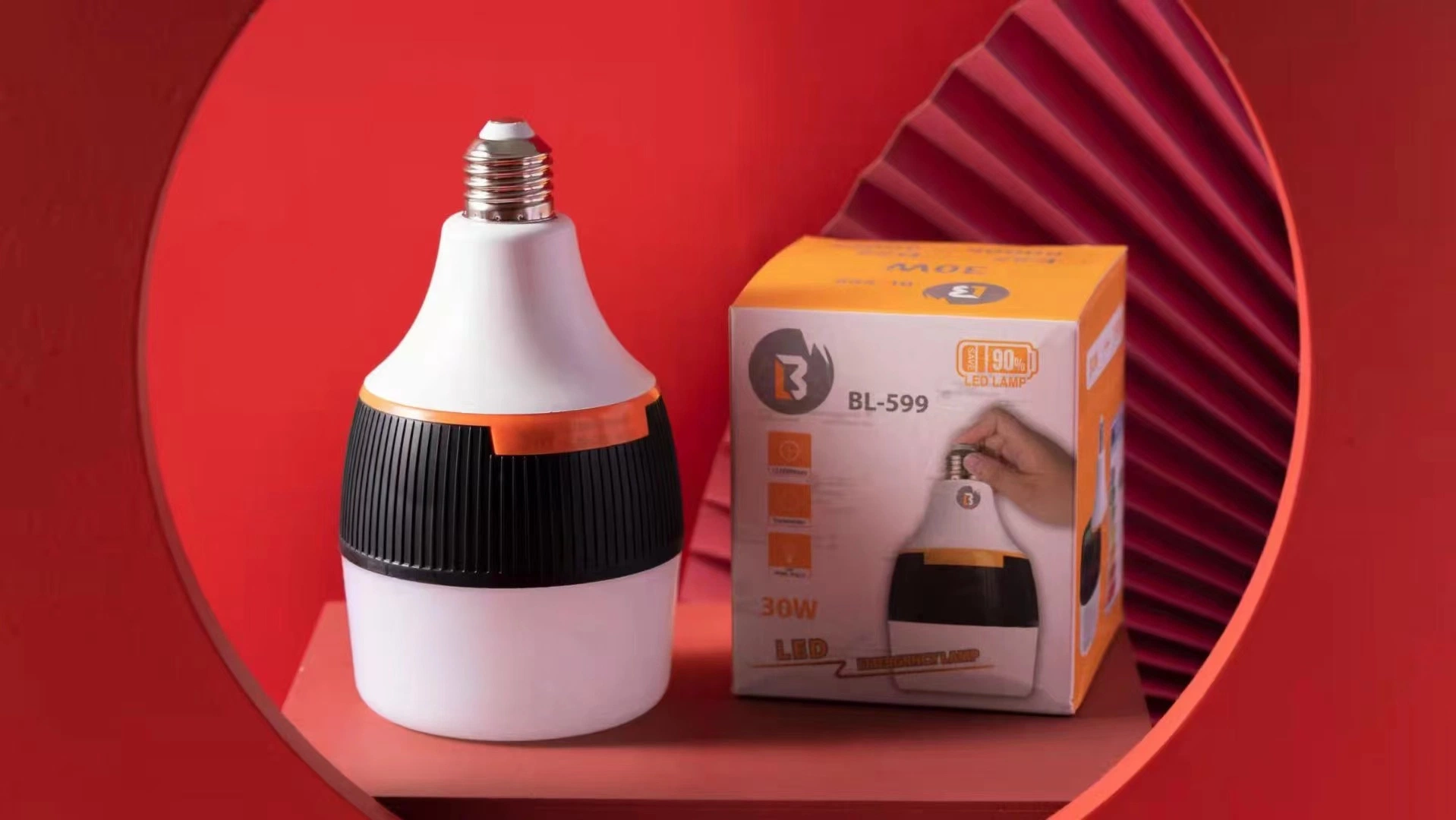 Aufladbare LED-Lampe mit geteilter Aufladbarkeit, abnehmbar