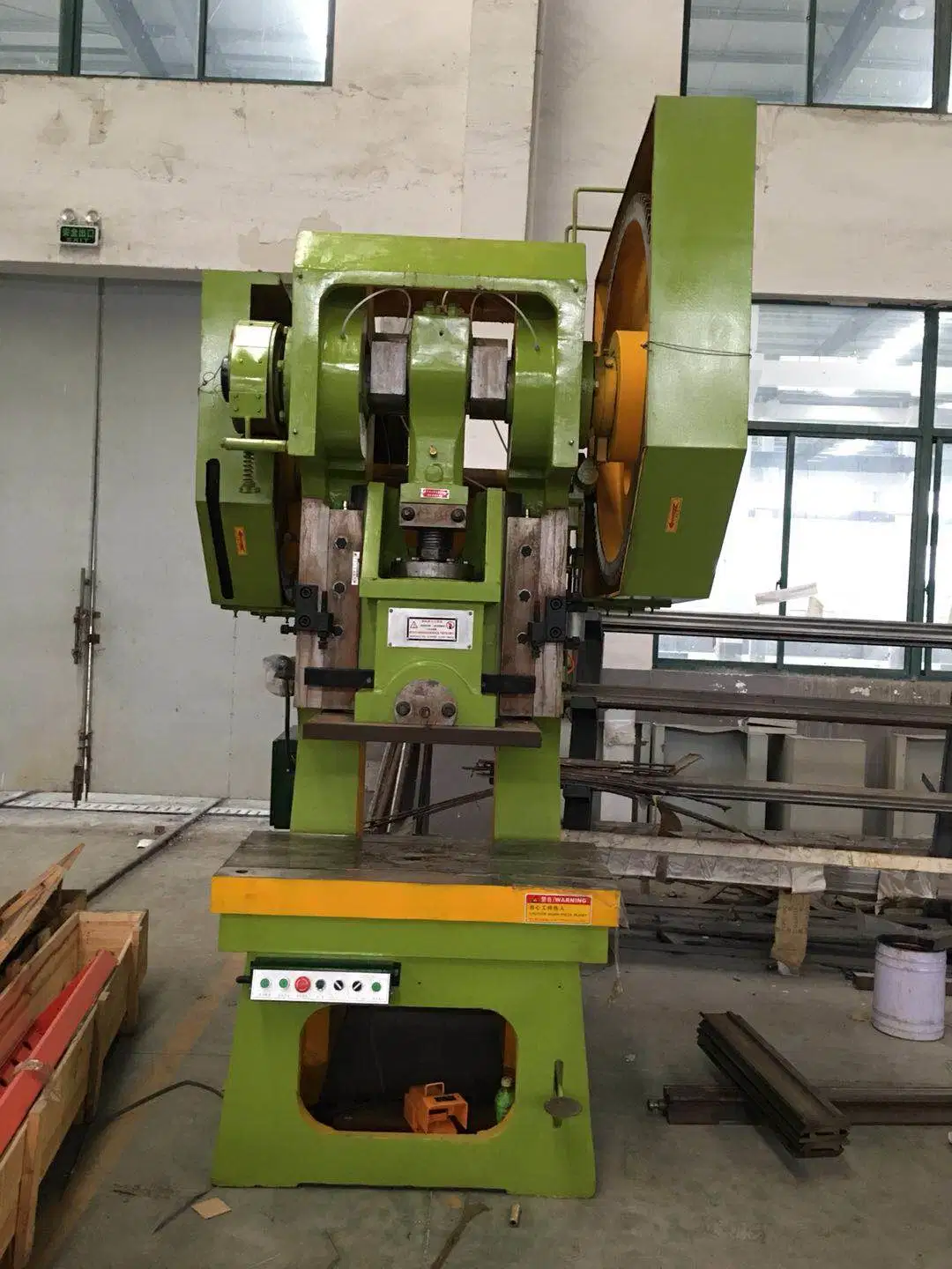 Single Column Mechanical Press Machine Deep Drawing 200ton Hydraulic Power Press