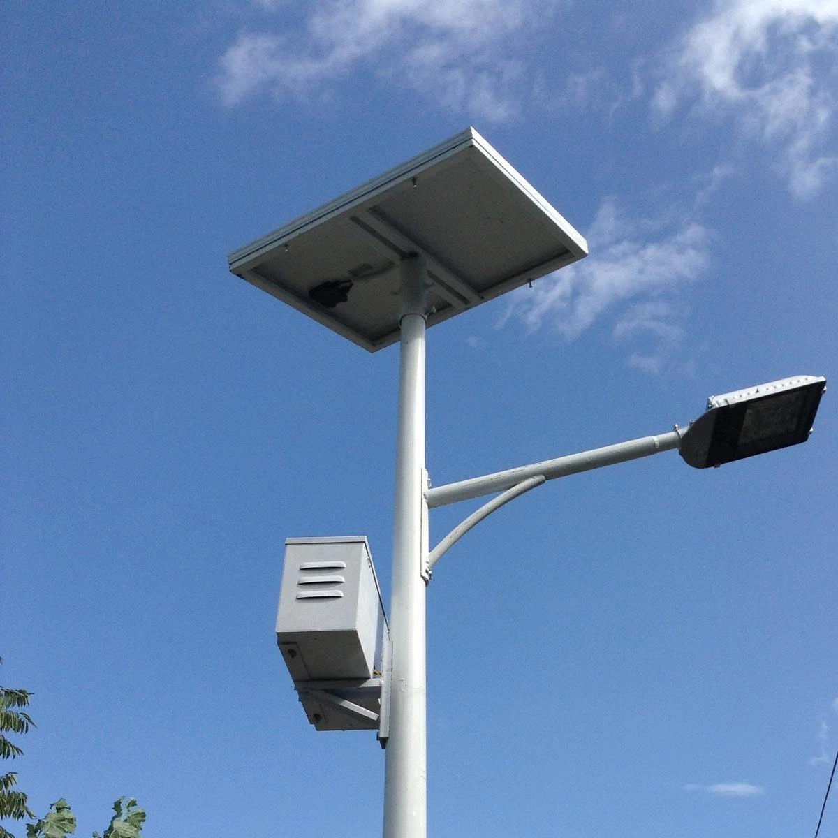 Bonne lumière solaire de lampadaire intégrée tout-en-un LED.