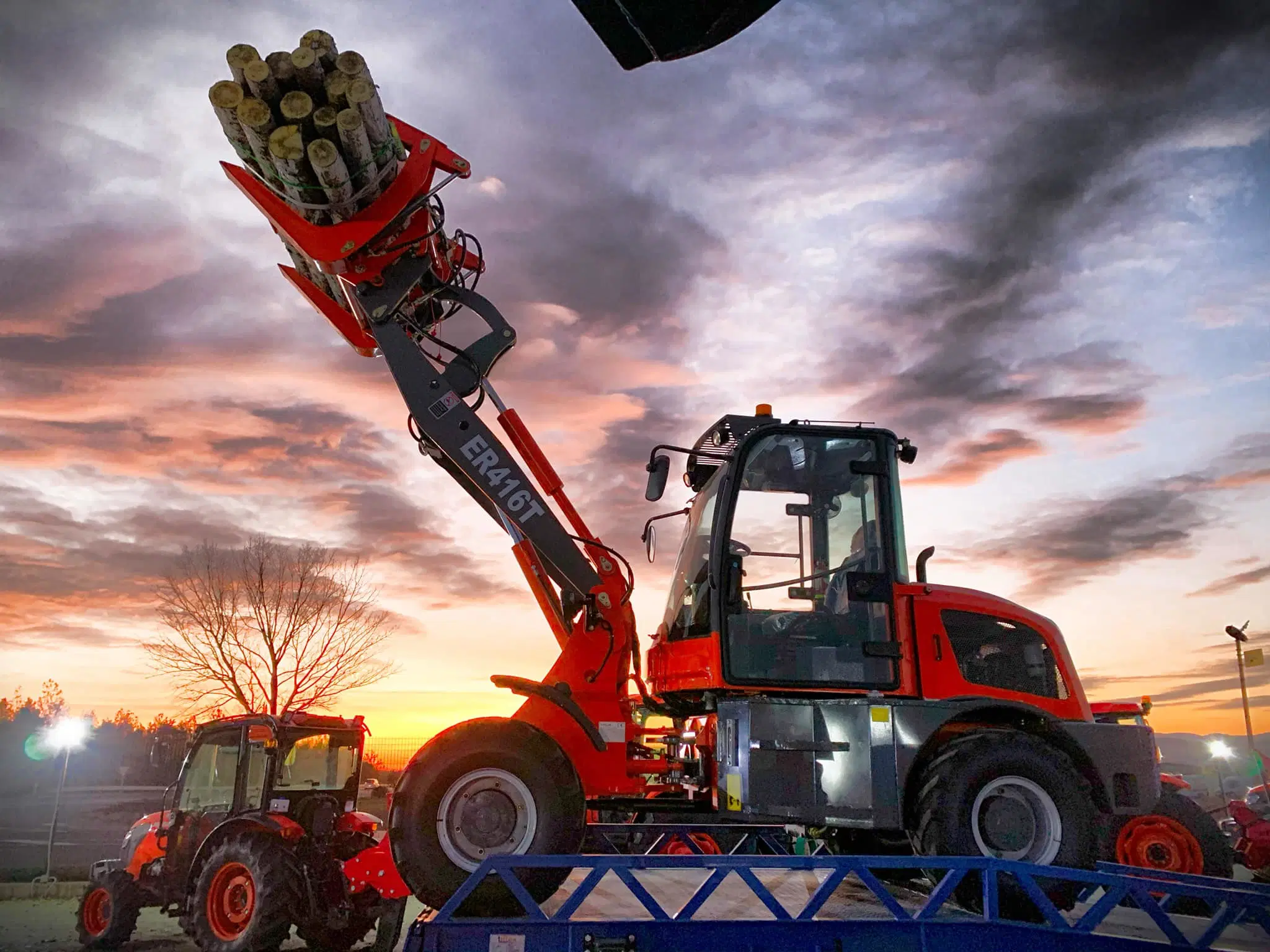 Everun Er416t 1.6t CE Approved Multifunction Articulated Front End Small Compact Mini Wheel Loader