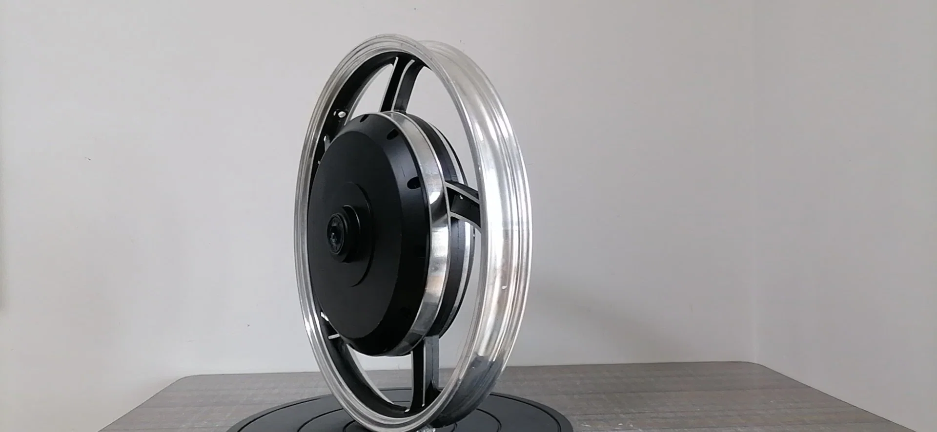 Zinc-Magnesium Alloy Die-Casting 3000W Electric Bicycle Wheel