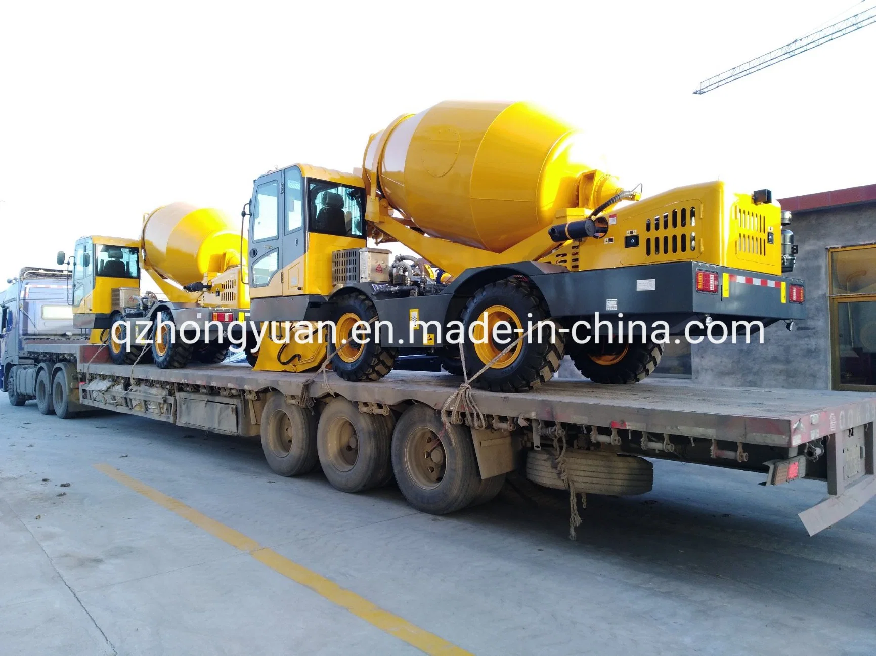 Self Loading Mobile Concrete Mixer Truck Construction Machine