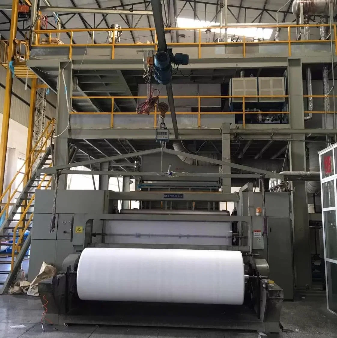 Ss PP Spunbonded Nonwoven Fabric Making Machine for Sanitary Fabric