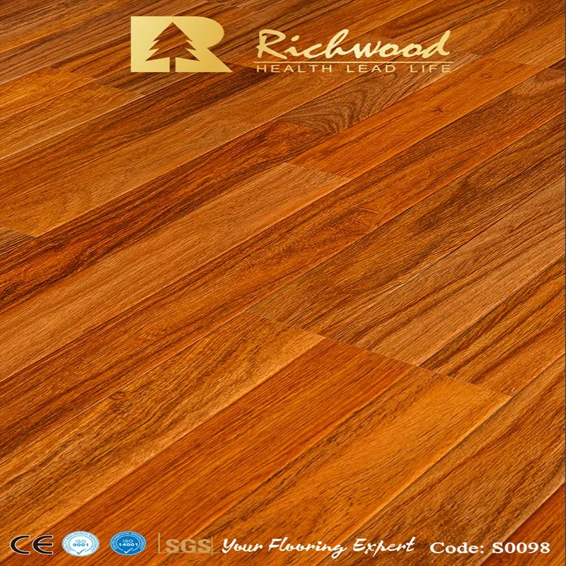 Commercial 12.3mm High Gloss Maple Water Resistant Vinyl Laminate Laminated Flooring
