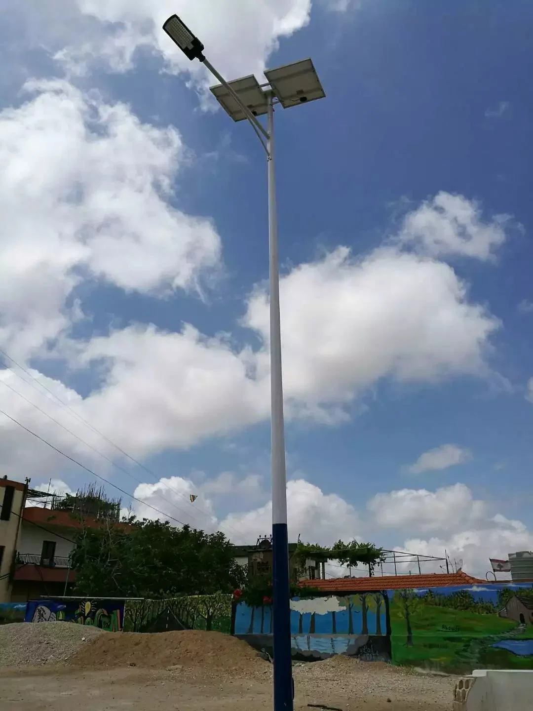 Lámpara solar de exterior de 80W postes 10m LED