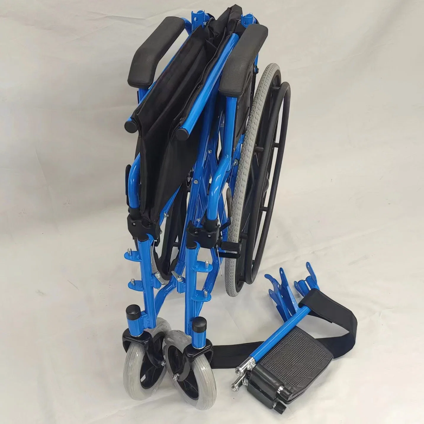 Lightweight Hospital Manual Wheel Chair Foldable for Elderly with Liftable Armrest