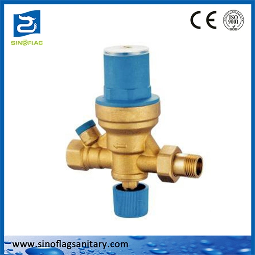 Automatic Brass Heating Plumbing Filling Valve in Solar System