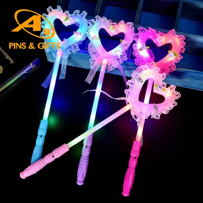 Heißer Verkauf Fabrik Preis Ring Konzert 200mm USA Guangdong starke Rückruf kundenspezifischer Großhandel Multi-Color blinkende LED Licht bis Schaum Partei Zubehör Glow Stick