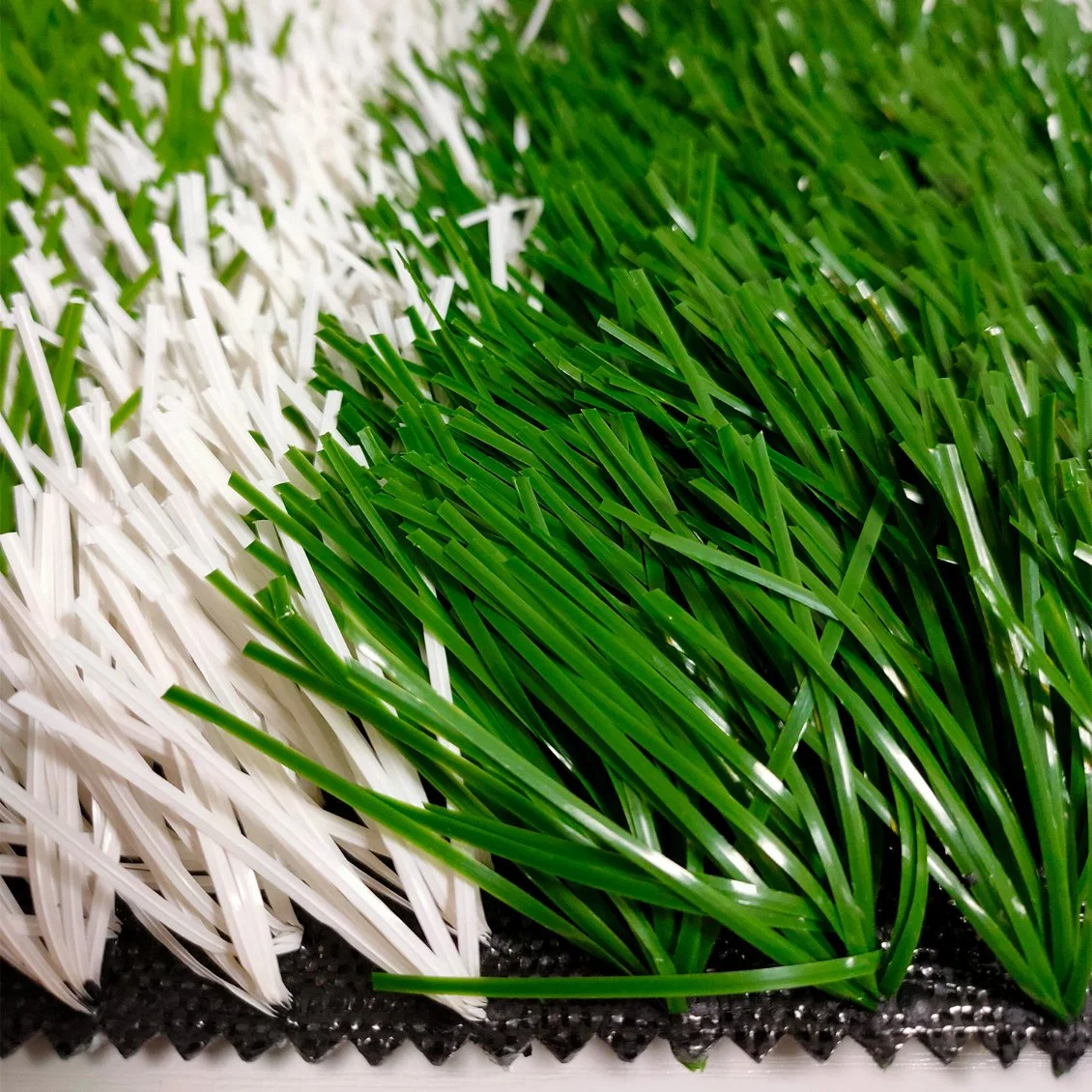 Environment Friendly 50mm Pile Height Artificial Grass for Football Field