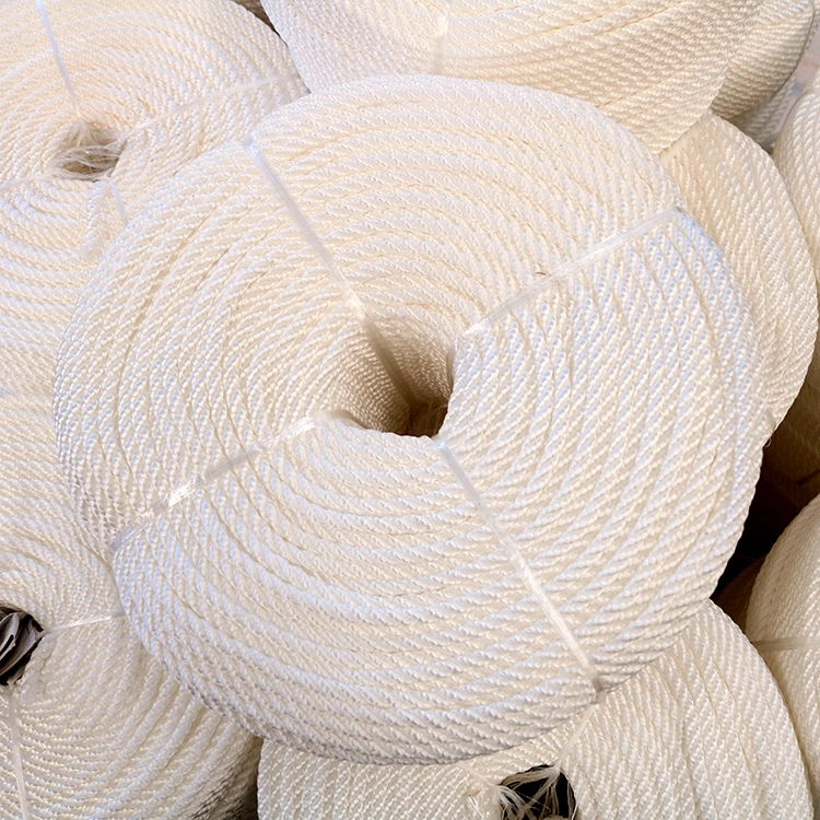 14mm Nylon 3 Strand cuerda retorcida Color blanco