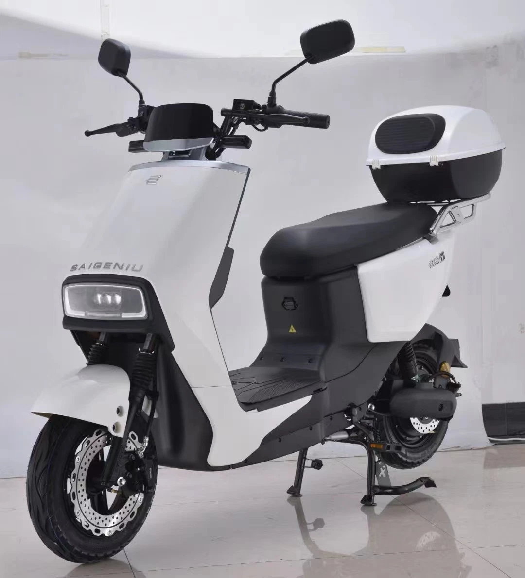 800W 1000W 45km/h a 65km/h Velocidad máxima de 60V 72V batería intercambiable Scooter eléctrico