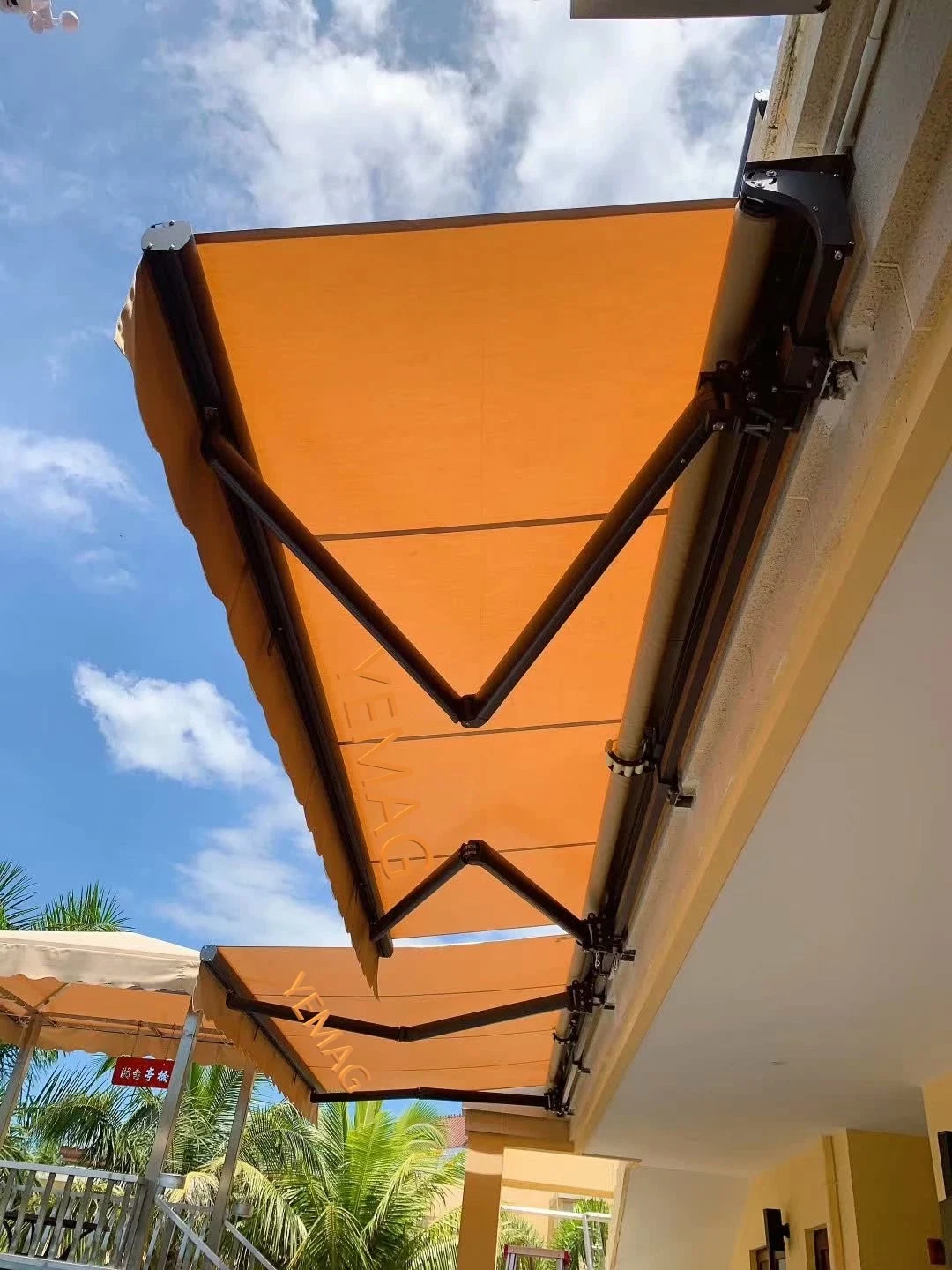 Yemag 2019 New Model Motorized Retractable Full Cassette Awnings