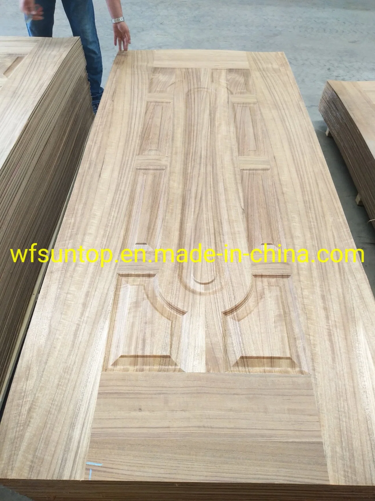 Interior Natural Ash Solid Wood Doors Veneer Moulded Door Skin