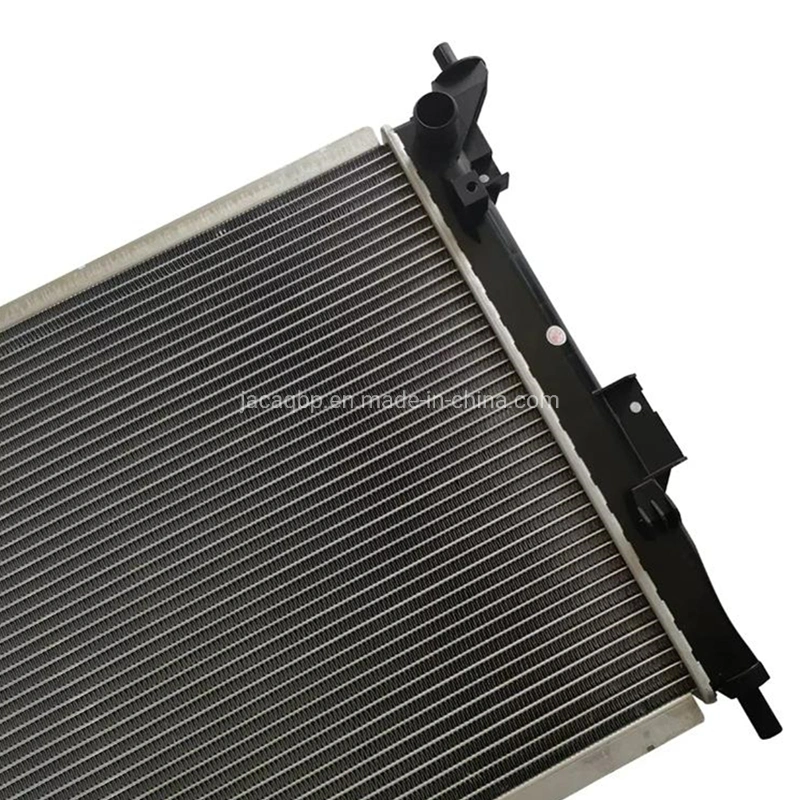 Auto Spare Part Engine Cooling System Original Radiator for Saic Maxus V80 OEM C00036659