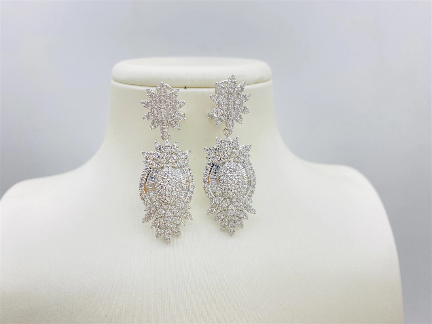 Snow Flower 925 Sterling Silver Custom Avaliable Earrings