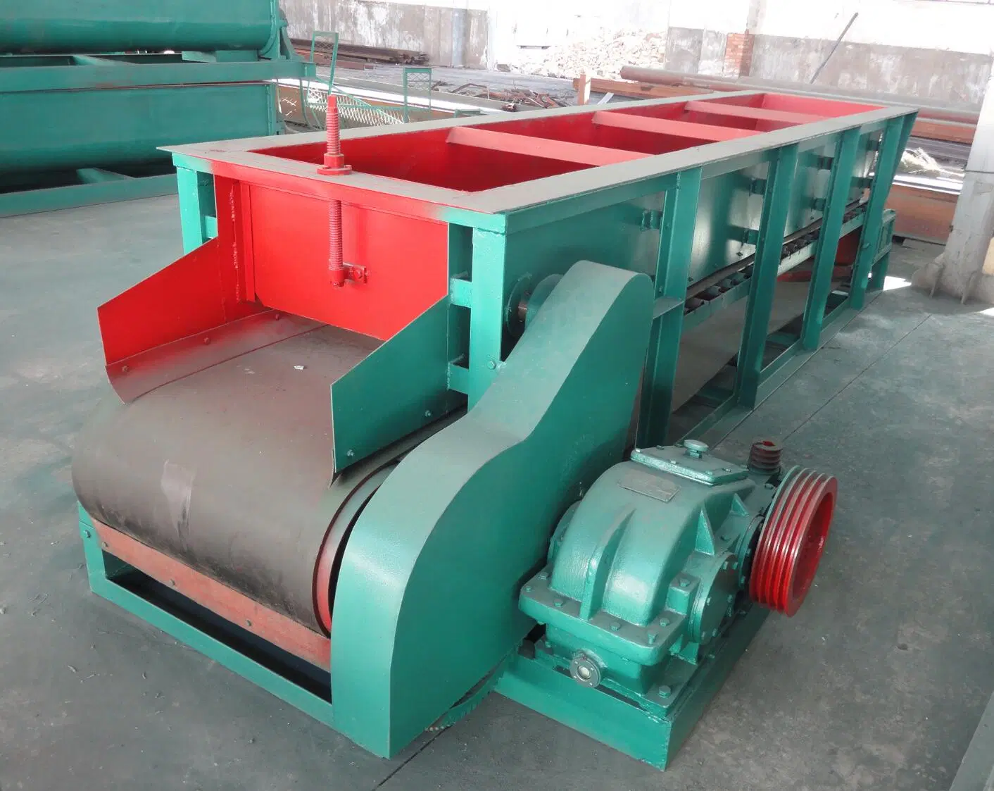 Making Machine Box Feeder Price in China Manufacture