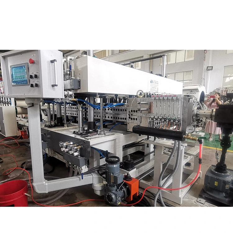 Plastic PVC Polycarbonate Sheet Board Form Production Line /PP Film Extrusion Machinery /Sandwich Panel Making Machine Welding Extruder Machine Price