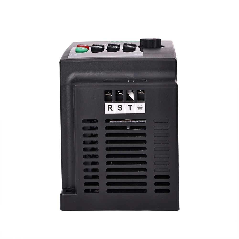 Lunyee 2.2kw Inverter 220V Single Phase Solar Water Pump Controller