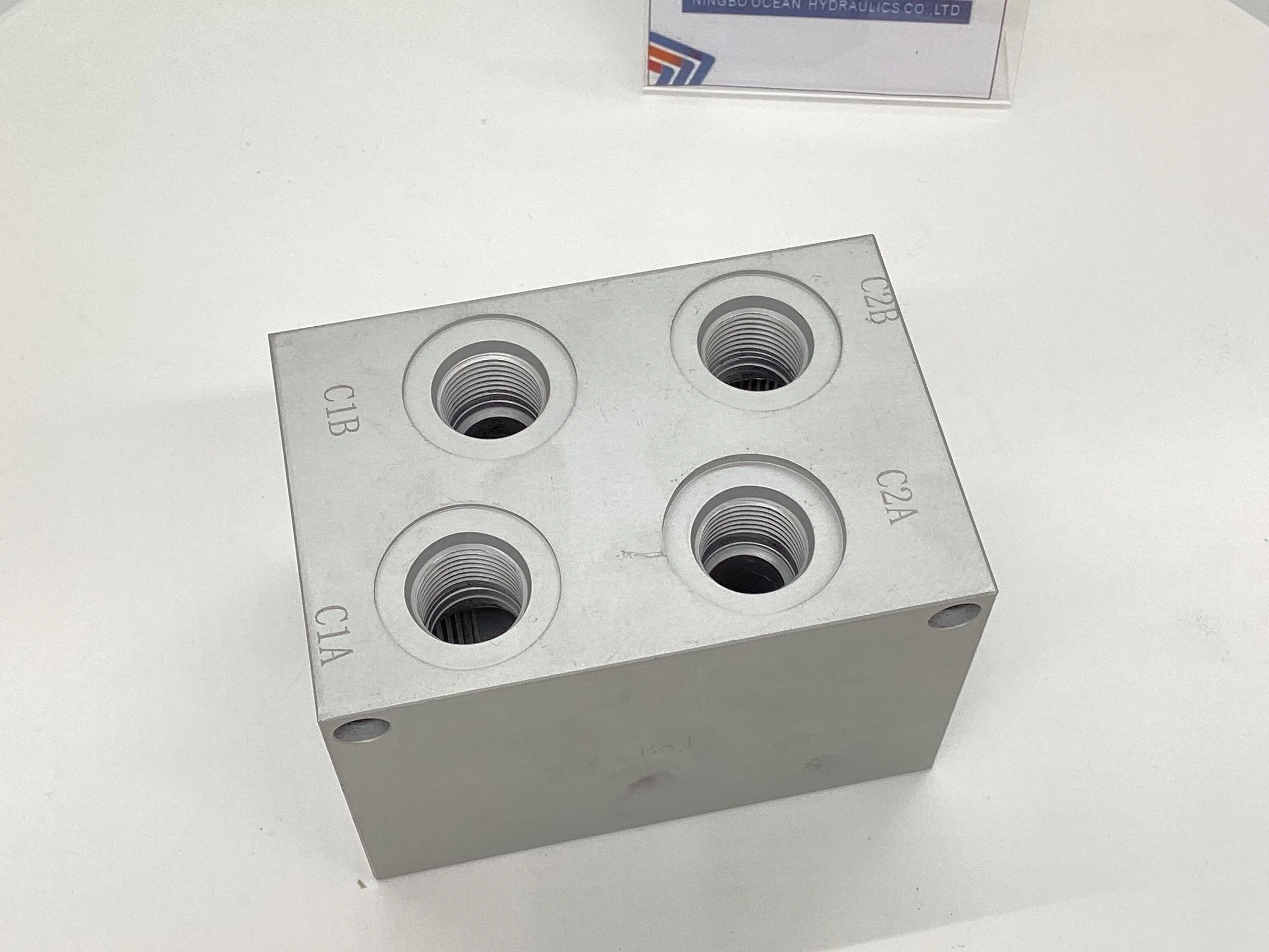 OEM Customized Manifold Block Sun Hydraulic Valve Block