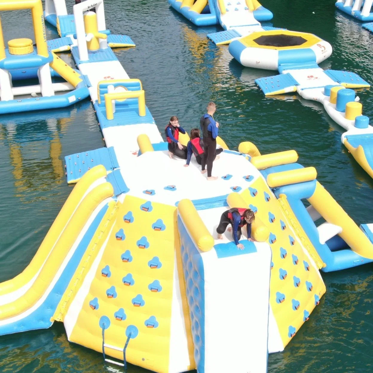 Aquapark Inflatable Water Park / Swimming Pool Inflatable Water Games Equipment All in One Station