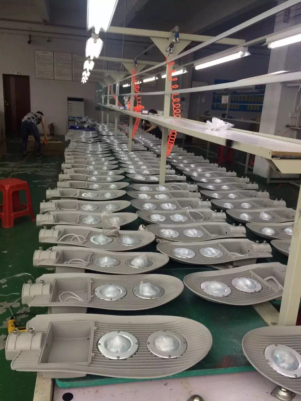 Yaye 18 Hot Sell Ce/RoHS/ 5 Years Warranty/ Osram Chips/Meanwell 150W LED Street Lights/LED Road Lamp