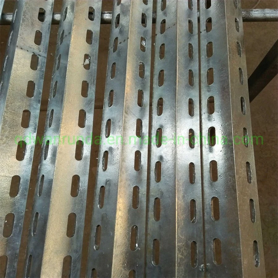 Hot Rolled or Cold Bend Perforated Angle Iron Can Design Different Shape of Holes with Various Usages