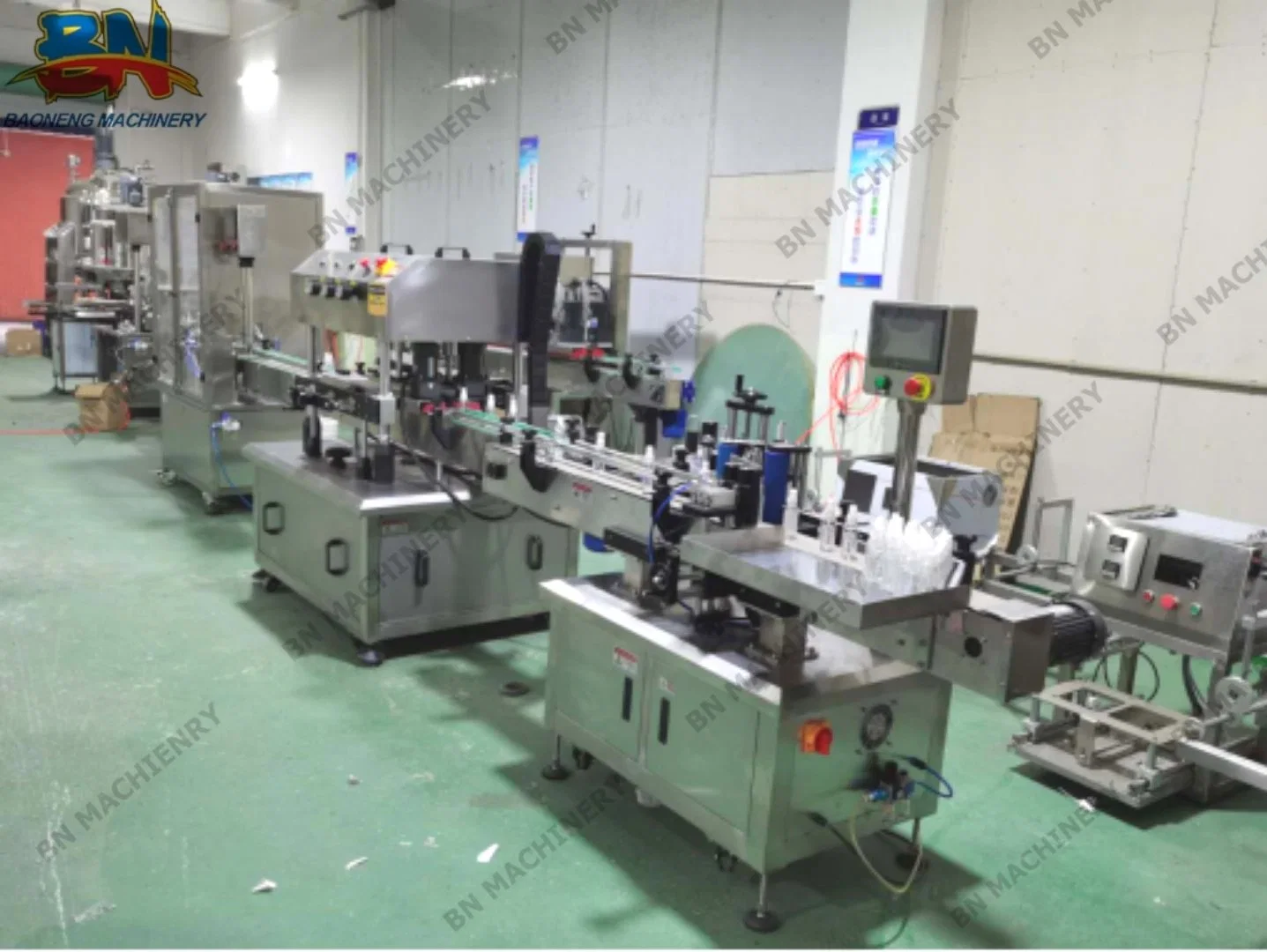 High Efficient Linear Automatic Bottle Capping Machine with High-Speed Cap Screwing