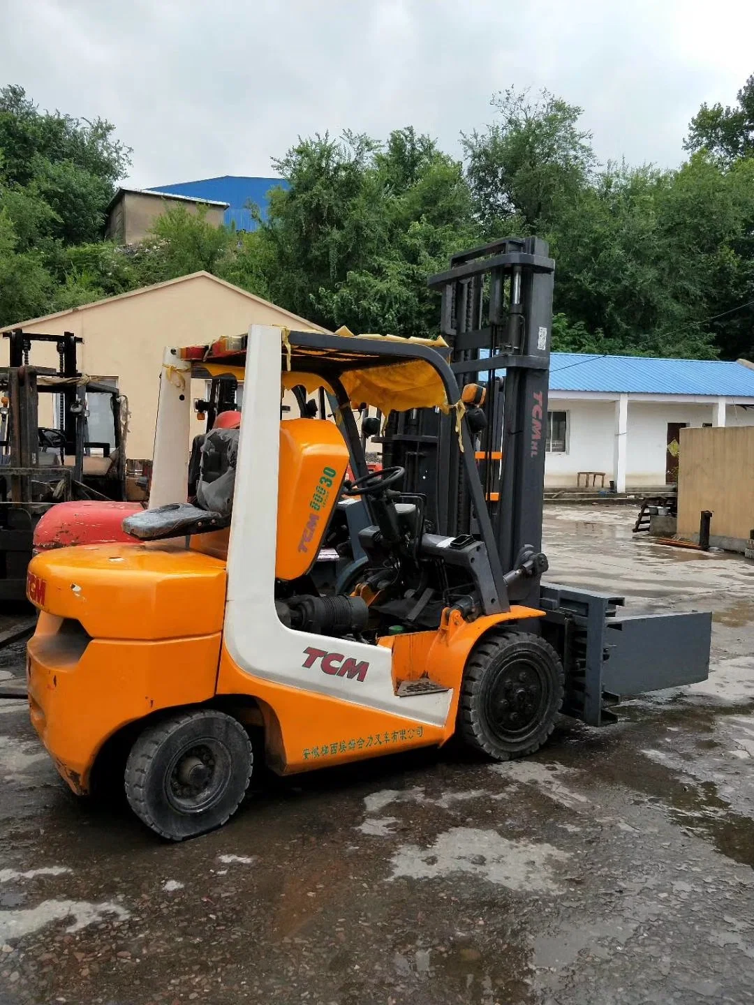 3ton Diesel Forklifts Tcm Forklifts Outdoor Pallet Truck Used Articulating Forklifts

3ton Chariots élévateurs Diesel Chariots élévateurs Tcm Chariots élévateurs à fourche extérieurs Chariots élévateurs à palettes d'occasion Chariots élévateurs articulés utilisés