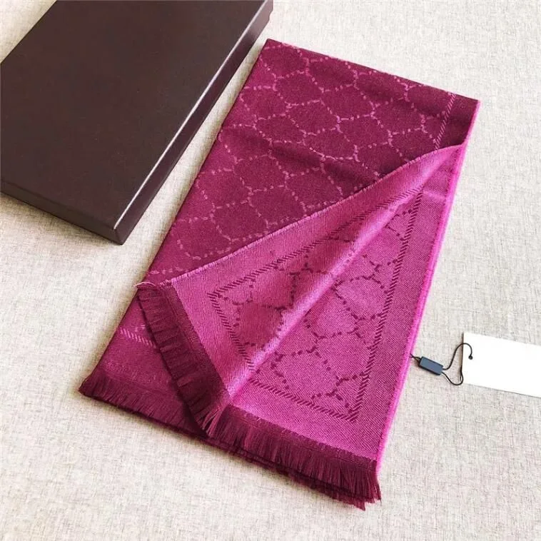 2024 Wholesale/Supplier Custom Design New Silk Satin Scarf Headscarf Ladies Simulation Silk Scarf Luxury Designer Brand Silk Scarf