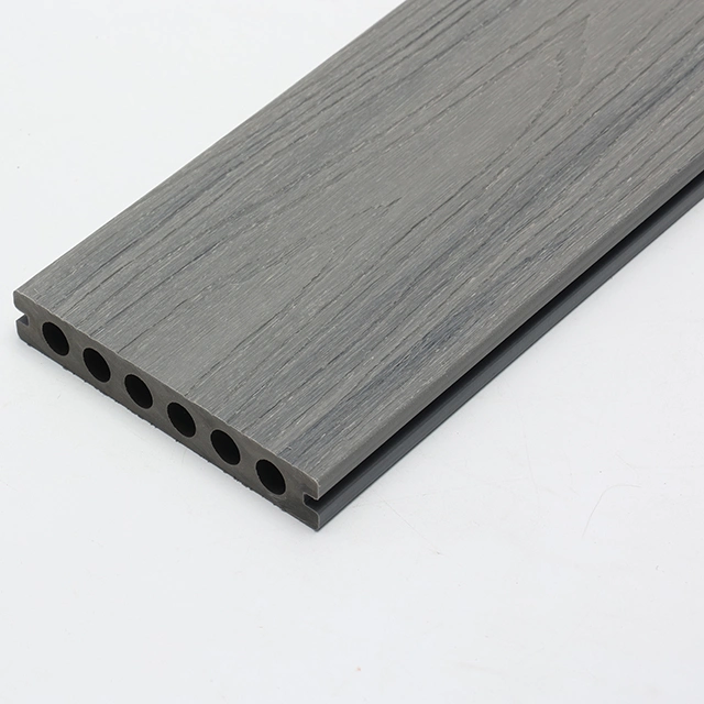 Embossing/Sanding/Brushing European Wood Plastic Board Composite Decking Building Materials for Garden