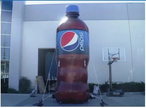 2023 Nuevo gigante inflables promocionales Réplica de la botella de refresco Pepsi