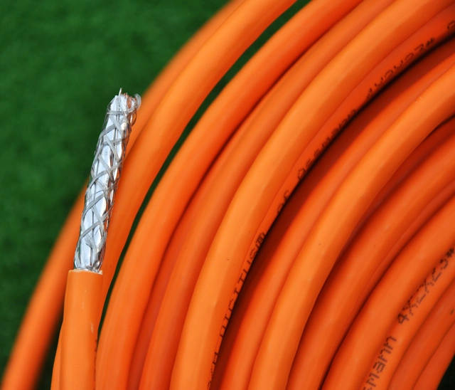 Bulk Cat7 23AWG Ethernet Data Cable S/FTP Solid Copper 600MHz