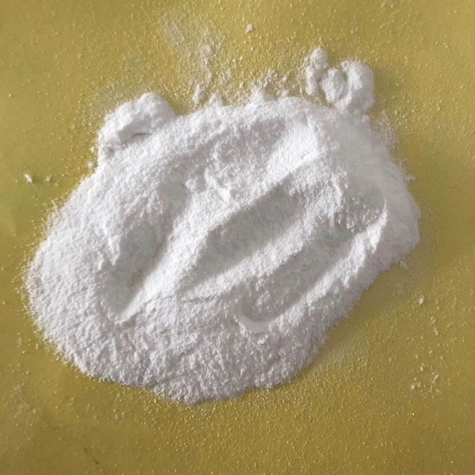 China Manufacturer Supplier Shanghai Oujin Low Price of Licl Anhydrous Lithium Chloride