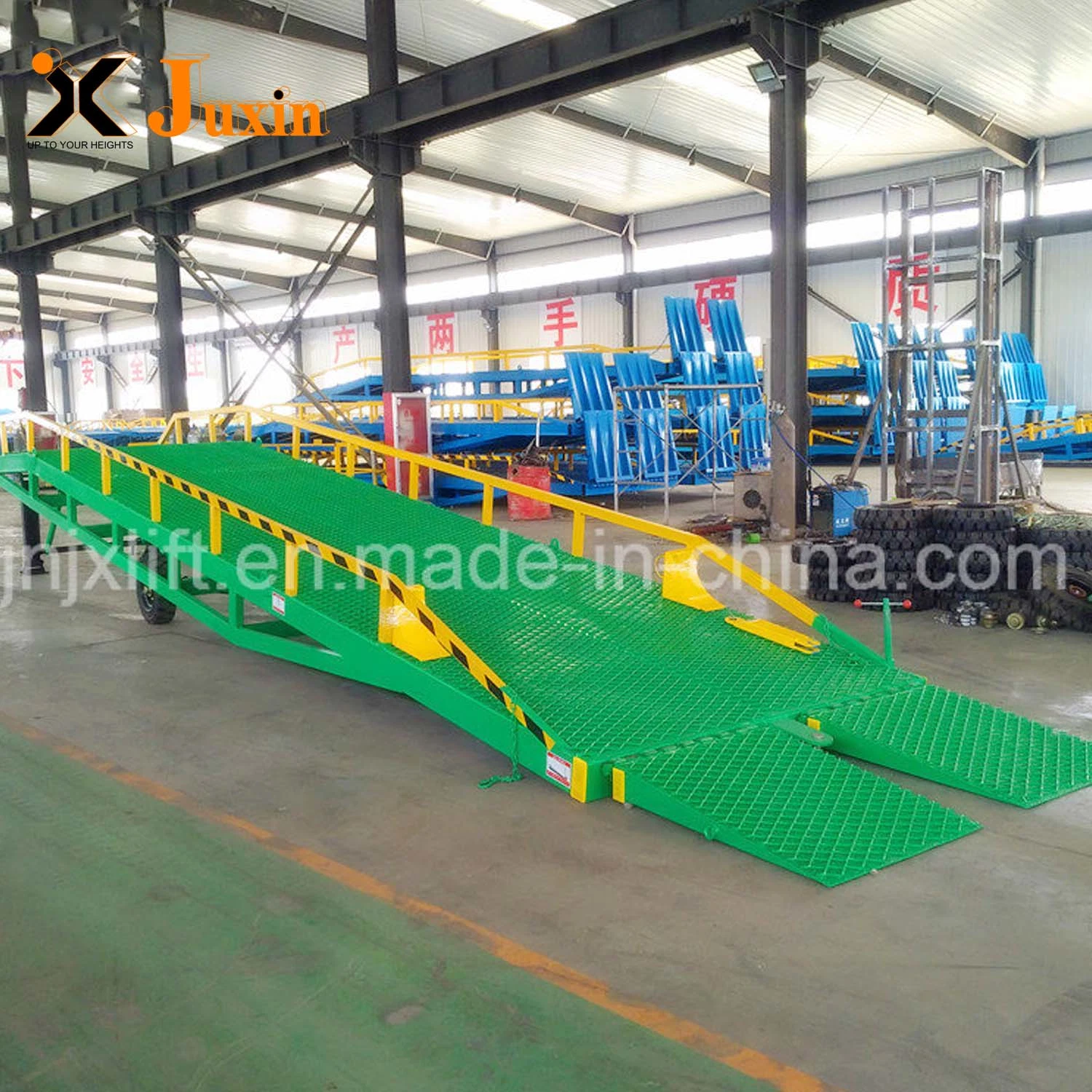 Forklift Loading Ramp Mobile Yard Ramp Dock Leveler Container Ramp