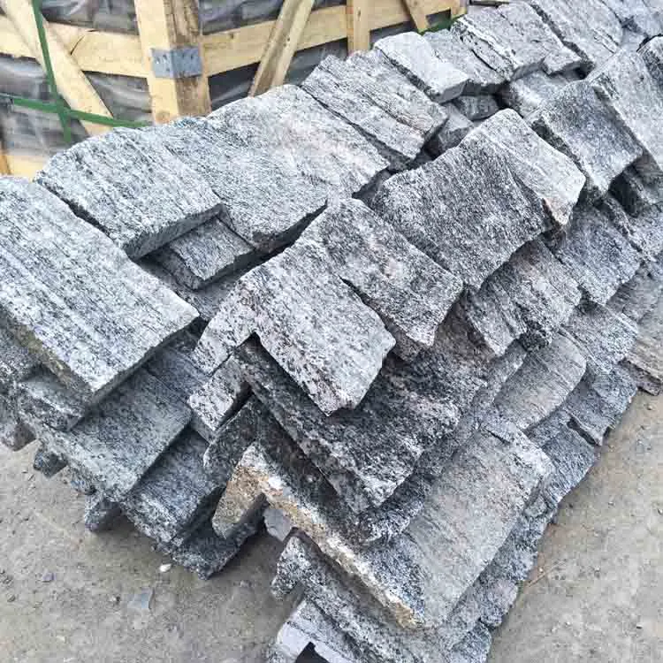 SMC-Fs042 China Natural Hot Sale Granite Castle Wall Stone