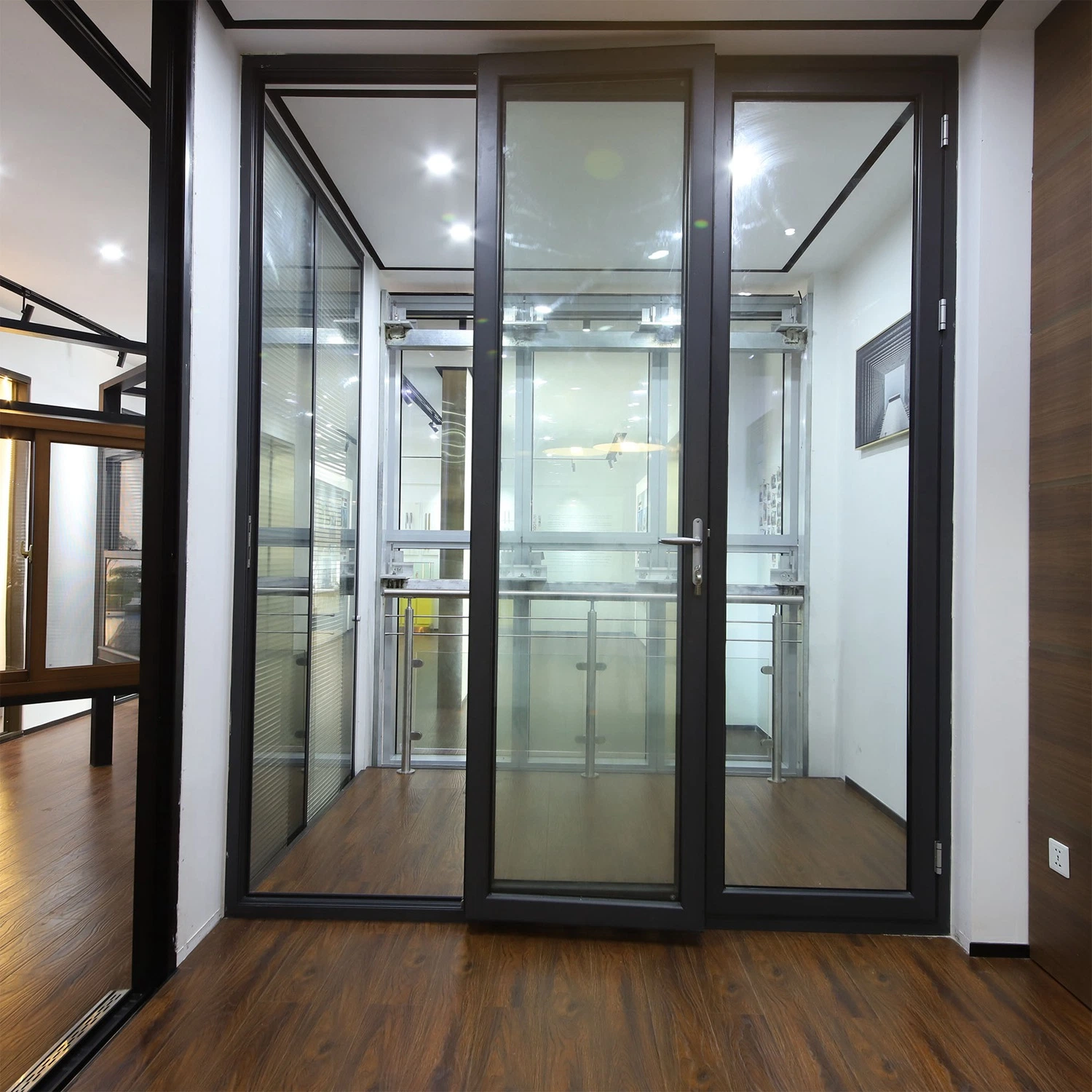High Standard Low-E Double Glazing Aluminium Bi-Folding Door