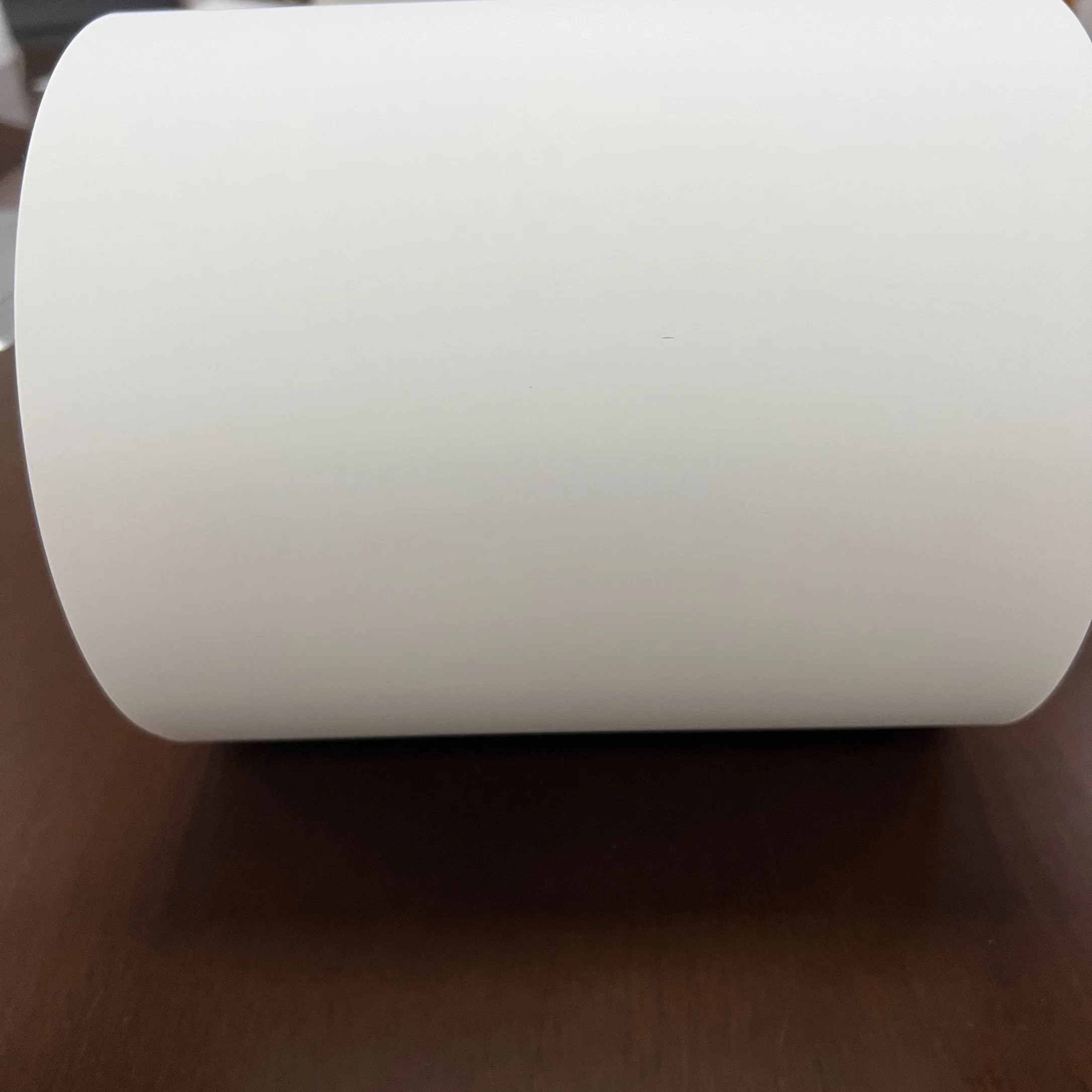 Flexo Printing PP Synthetic Sticker Paper Roll up Waterproof Sticker Paper for Flexo Printing