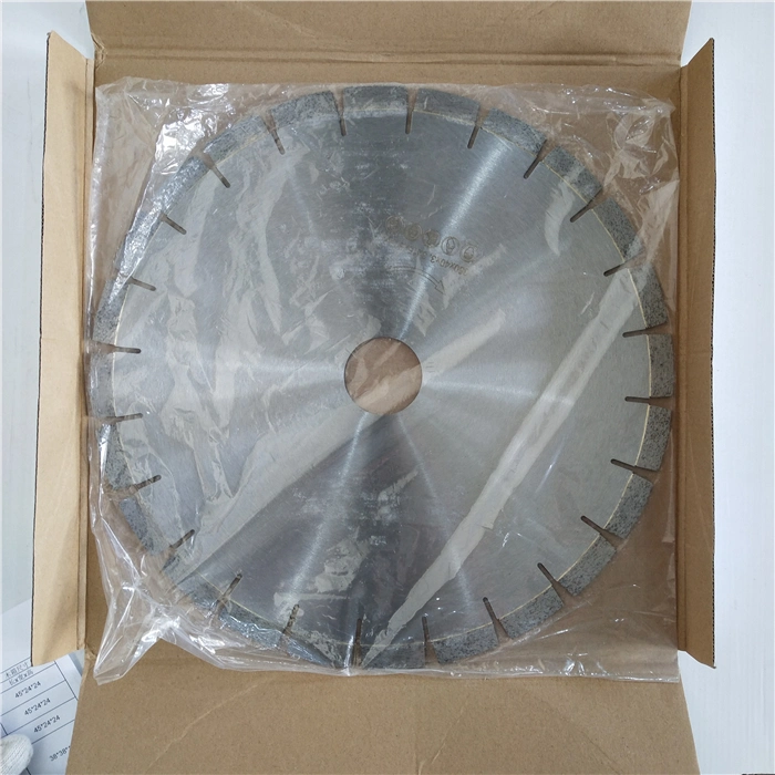 Wholesale/Supplier Made in China 350mm 14 Inch Diamond Segment Circular Cutter High Frequency Welding Silvered Saw Blades for Cutting Granite Marble Ceramic Concrete