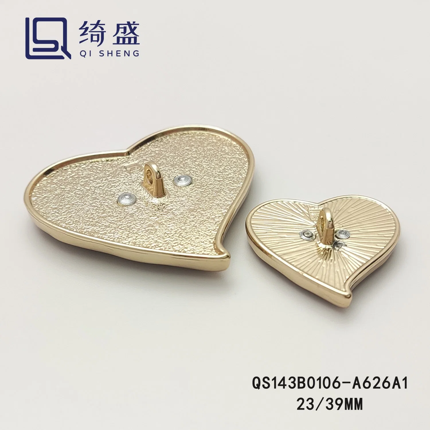 Heart-Shaped Metal Button/Ladies Decorative /Fashionable and Delicate Button